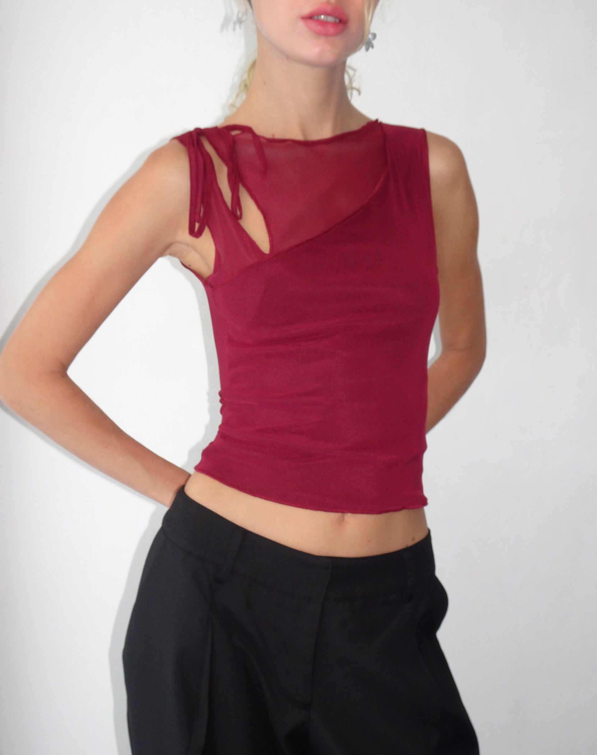 Immagine di Moni Gilet in Mesh Maroon