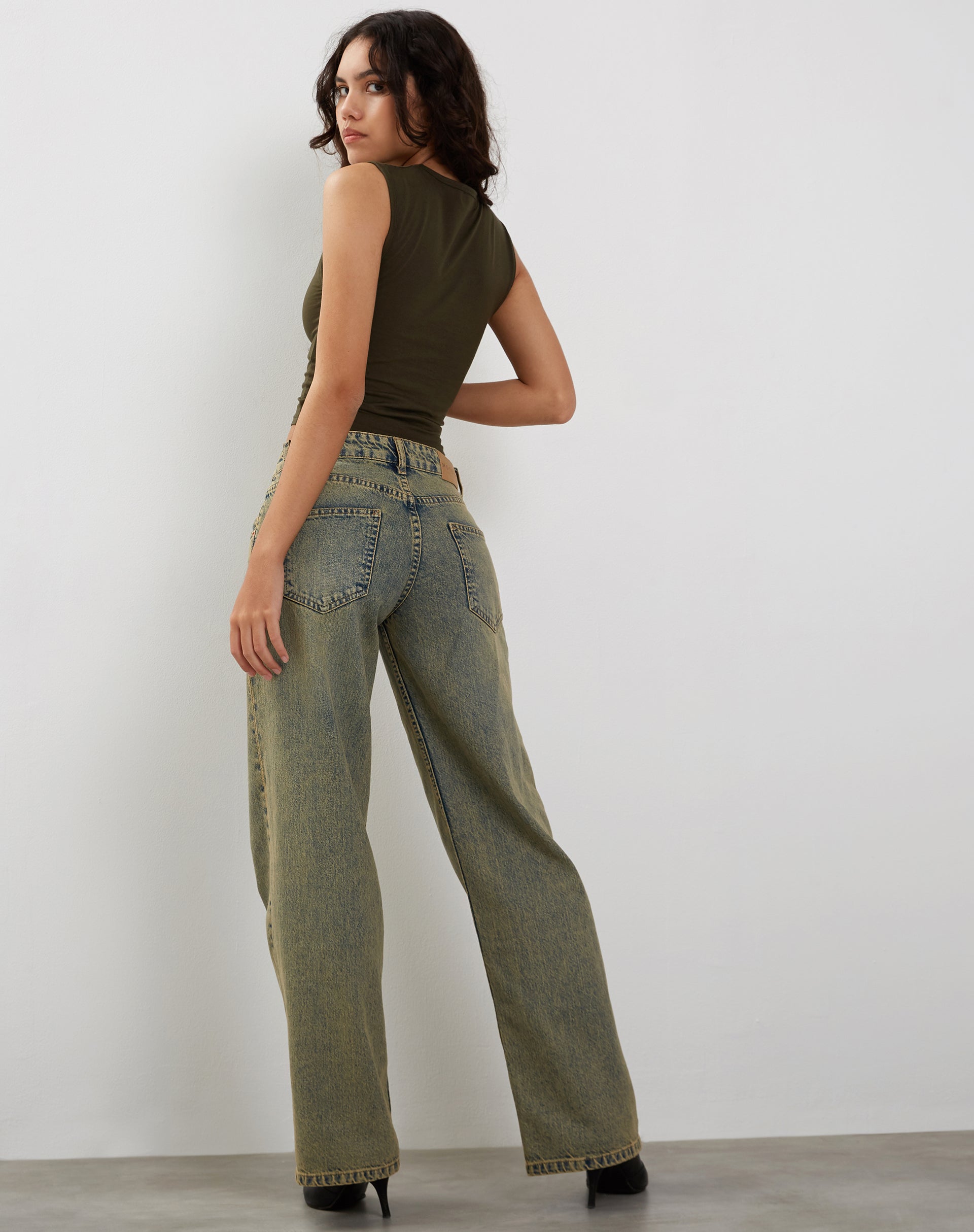 Immagine di Monlo Vest Top in Olive
