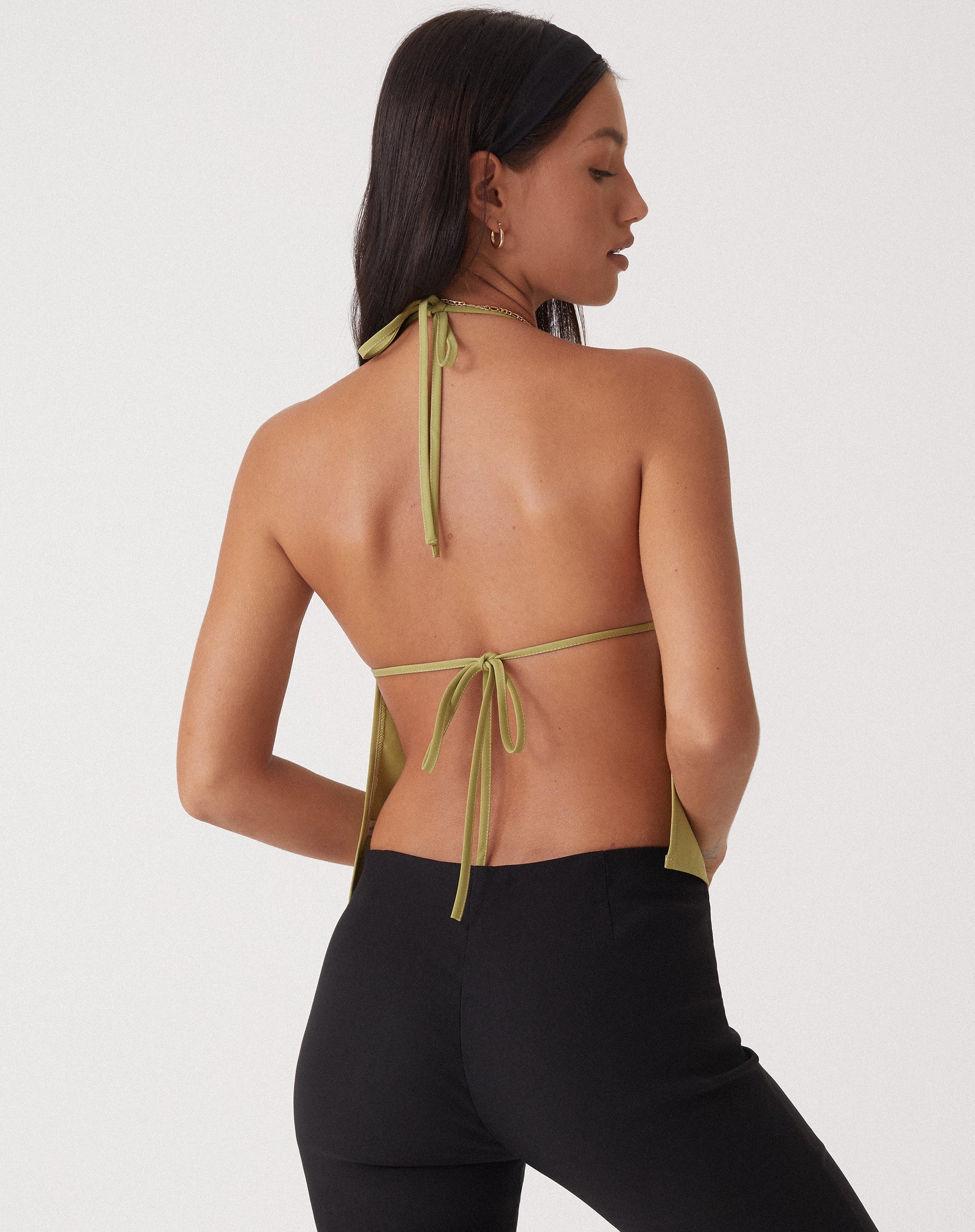 immagine di MOTEL X OLIVIA NEILL Arun Butterfly Top in verde mare sartoriale