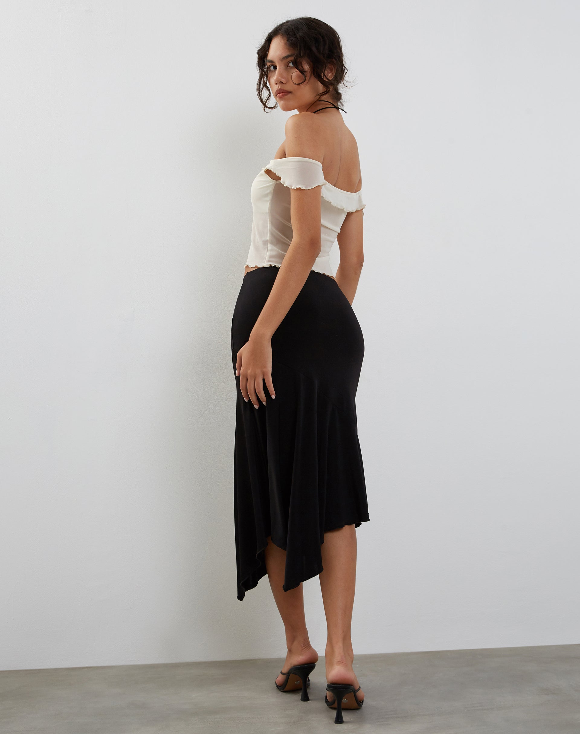 Immagine di Nabil Bardot Top in rete crema