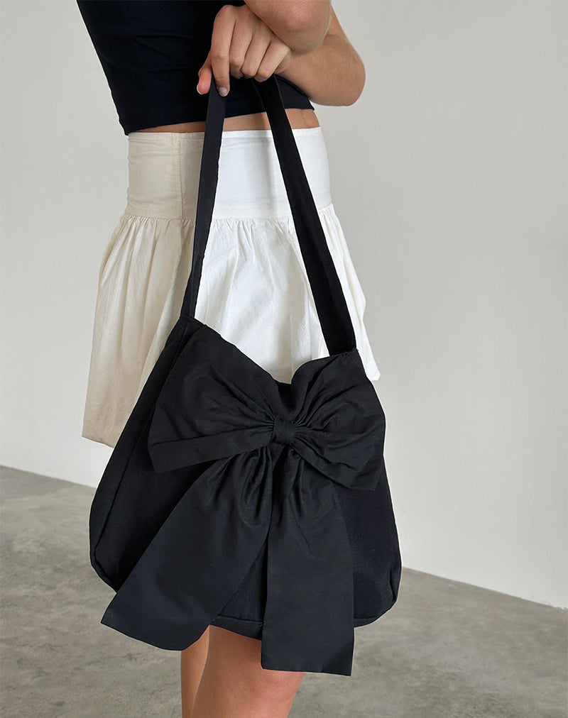 Immagine della borsa Nagi in nero con fiocco nero