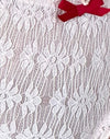 Rosa baby con pizzo rosso e fiocco