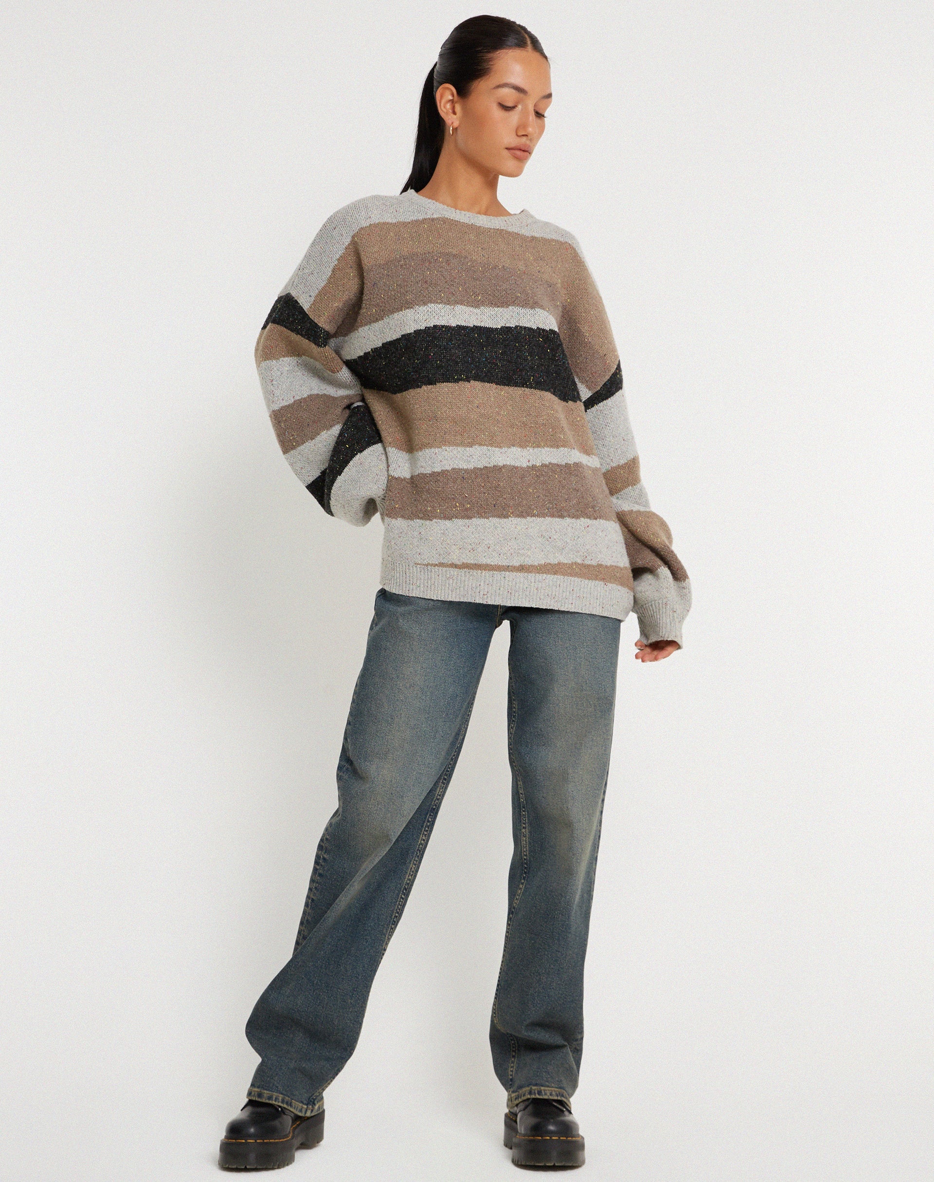 immagine di Namari Jumper in grigio astratto e tan.