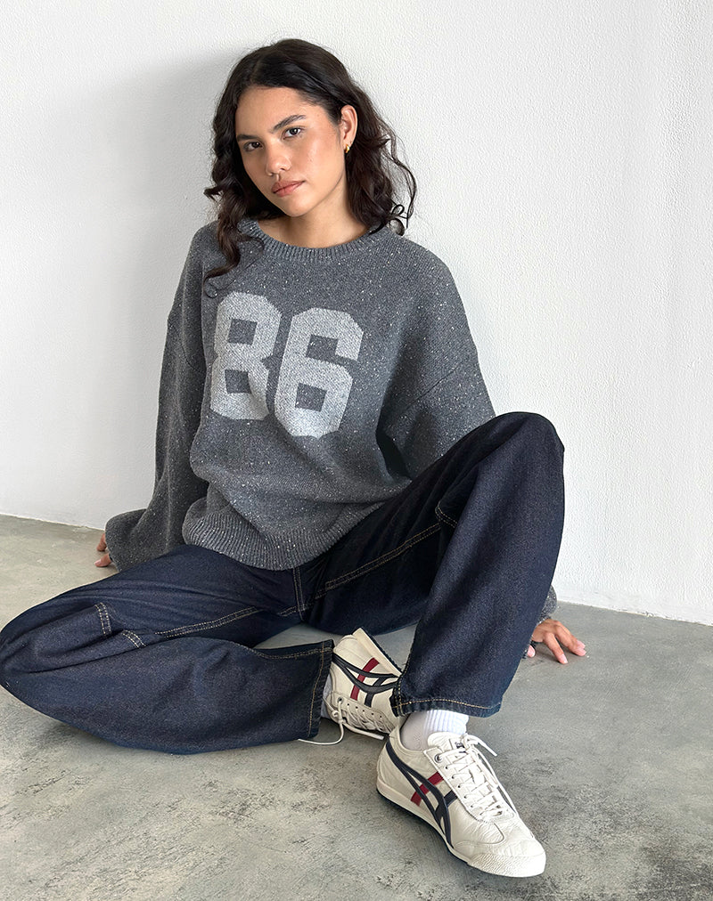 Immagine di Namari Jumper in maglia grigia con motivo 86