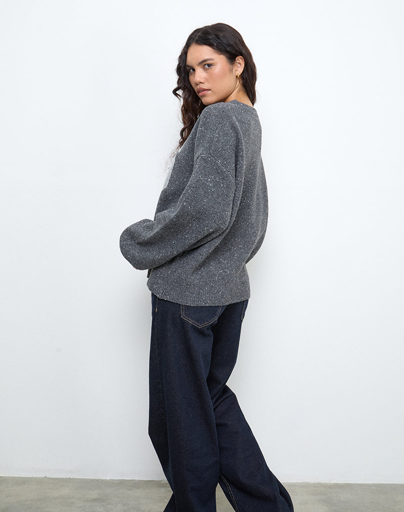 Immagine di Namari Jumper in maglia grigia con motivo 86