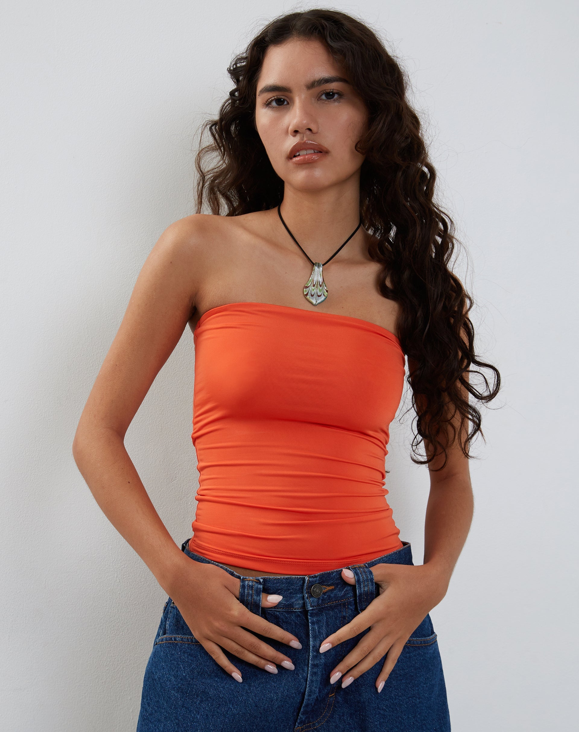 Immagine di Neave Slinky Bandeau Top in arancione