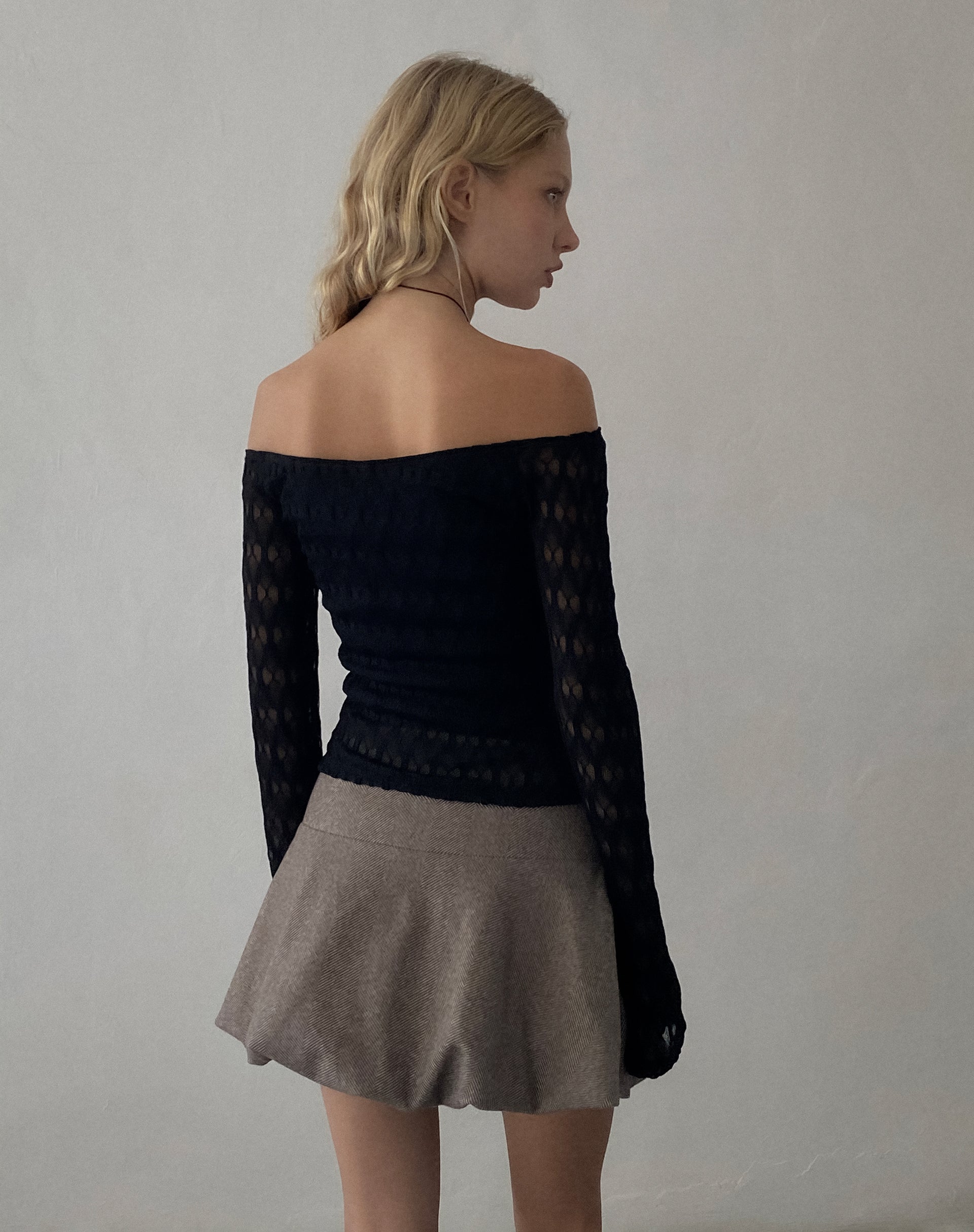 Immagine di Neira Top Bardot a maniche lunghe in maglia testurizzata Nero