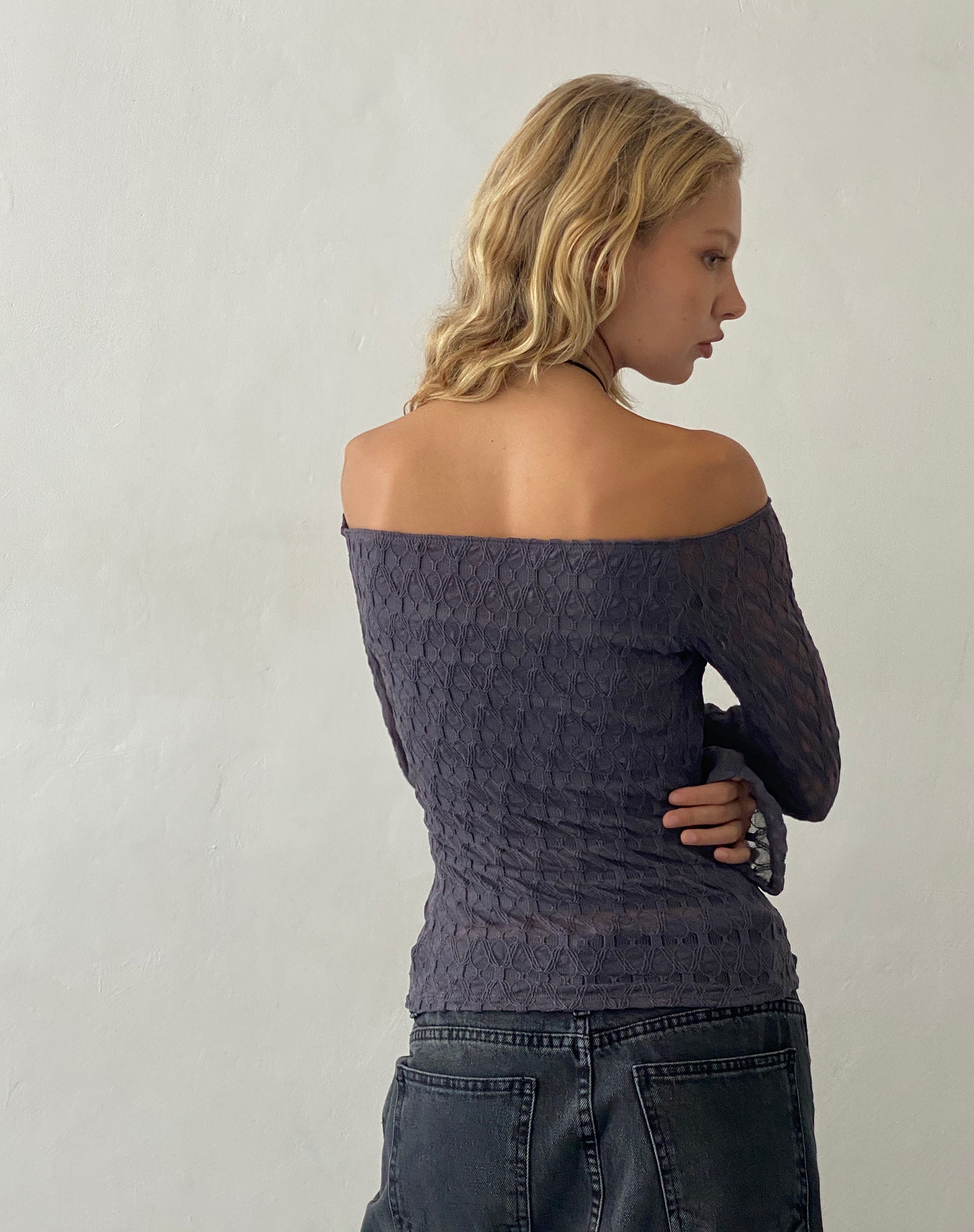 Immagine di Neira Top Bardot a maniche lunghe in maglia testurizzata Ocean Storm