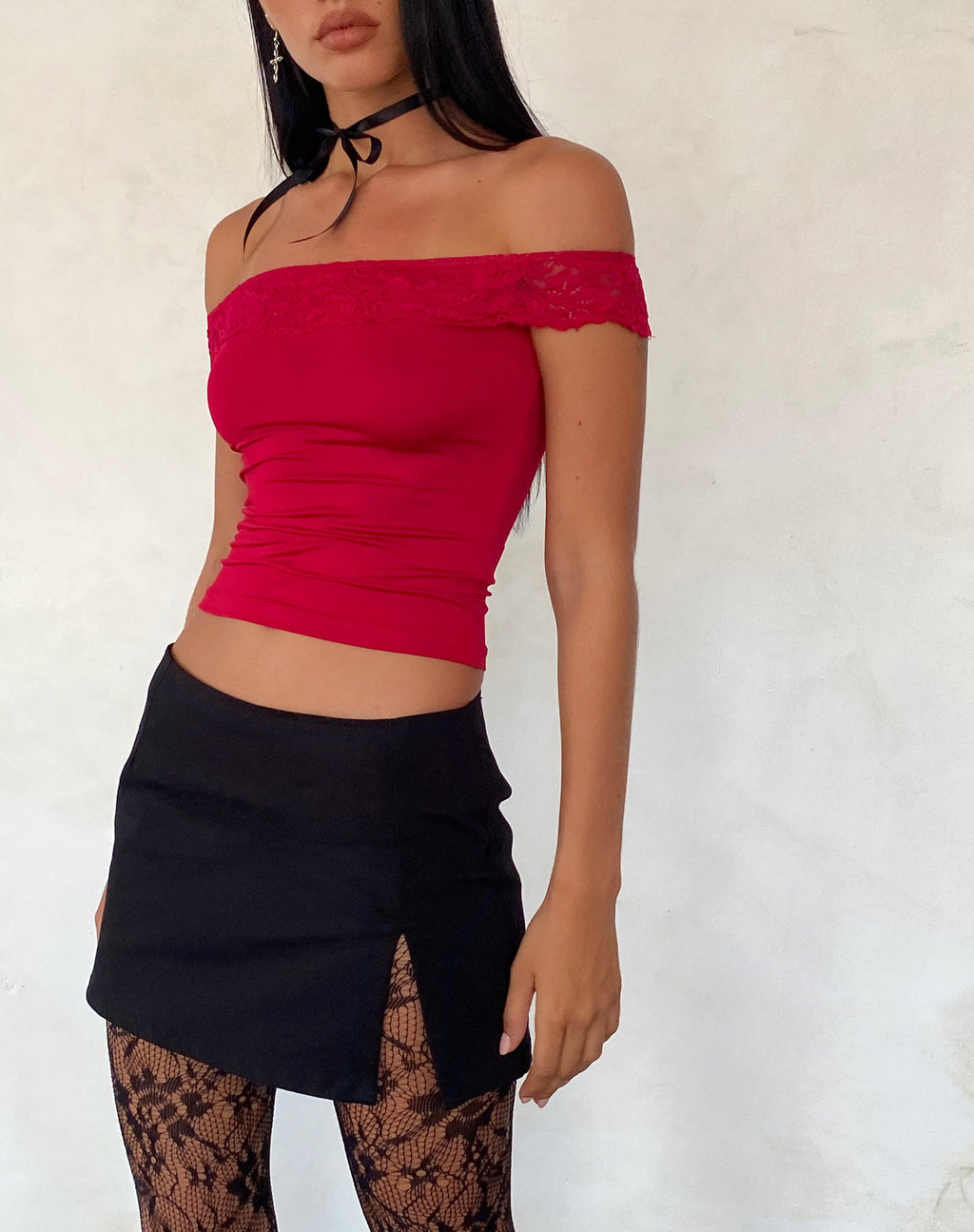Nesel - Top Bardot in pizzo rosso
