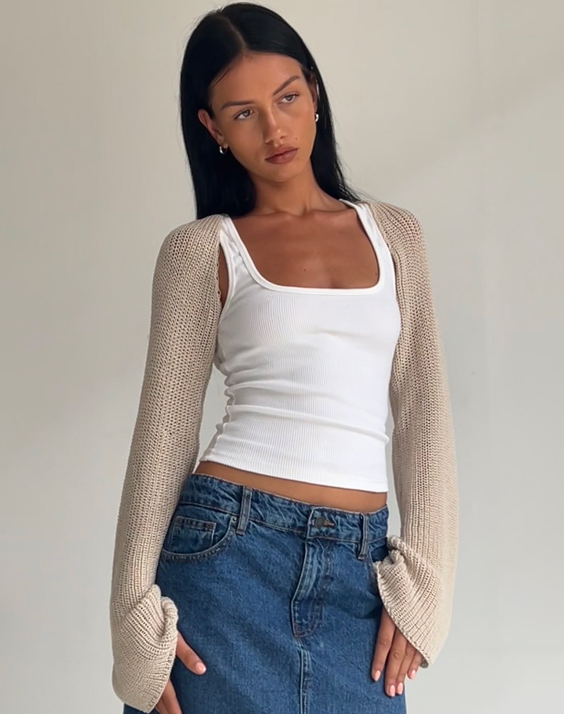 Immagine di Nobila Shrug Top in Natural