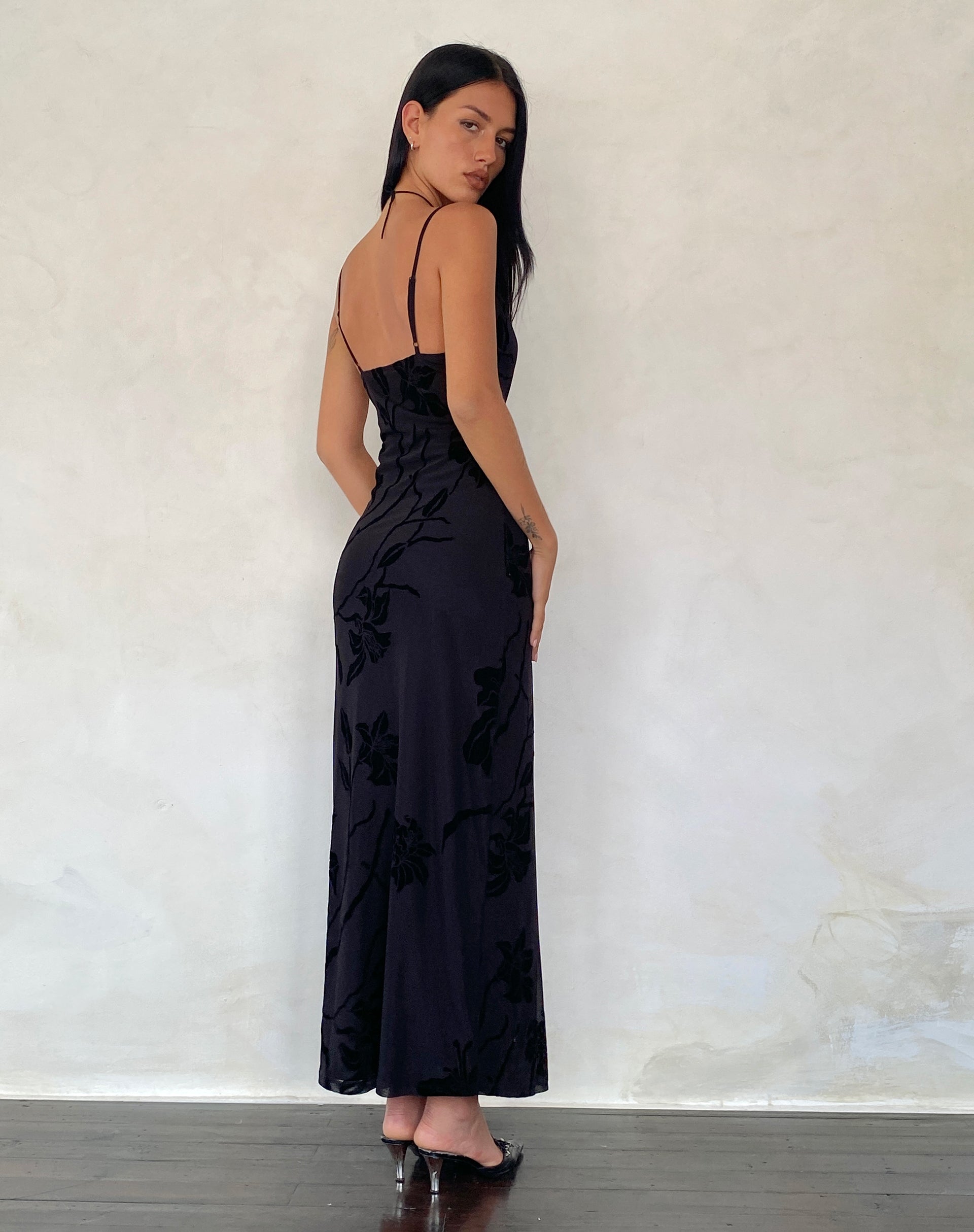 Immagine di Nodu Maxi Abito in Orchidee Flock Nero