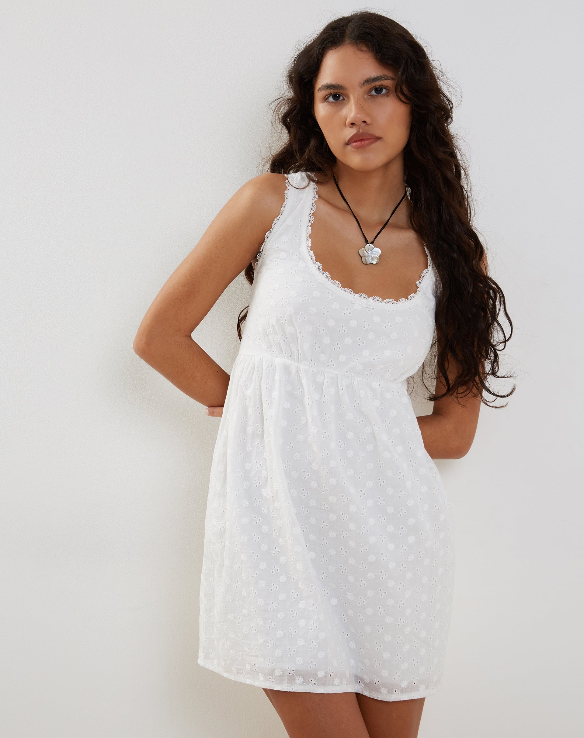 Immagine di Noja Mini Abito in Broderie Anglaise Bianco