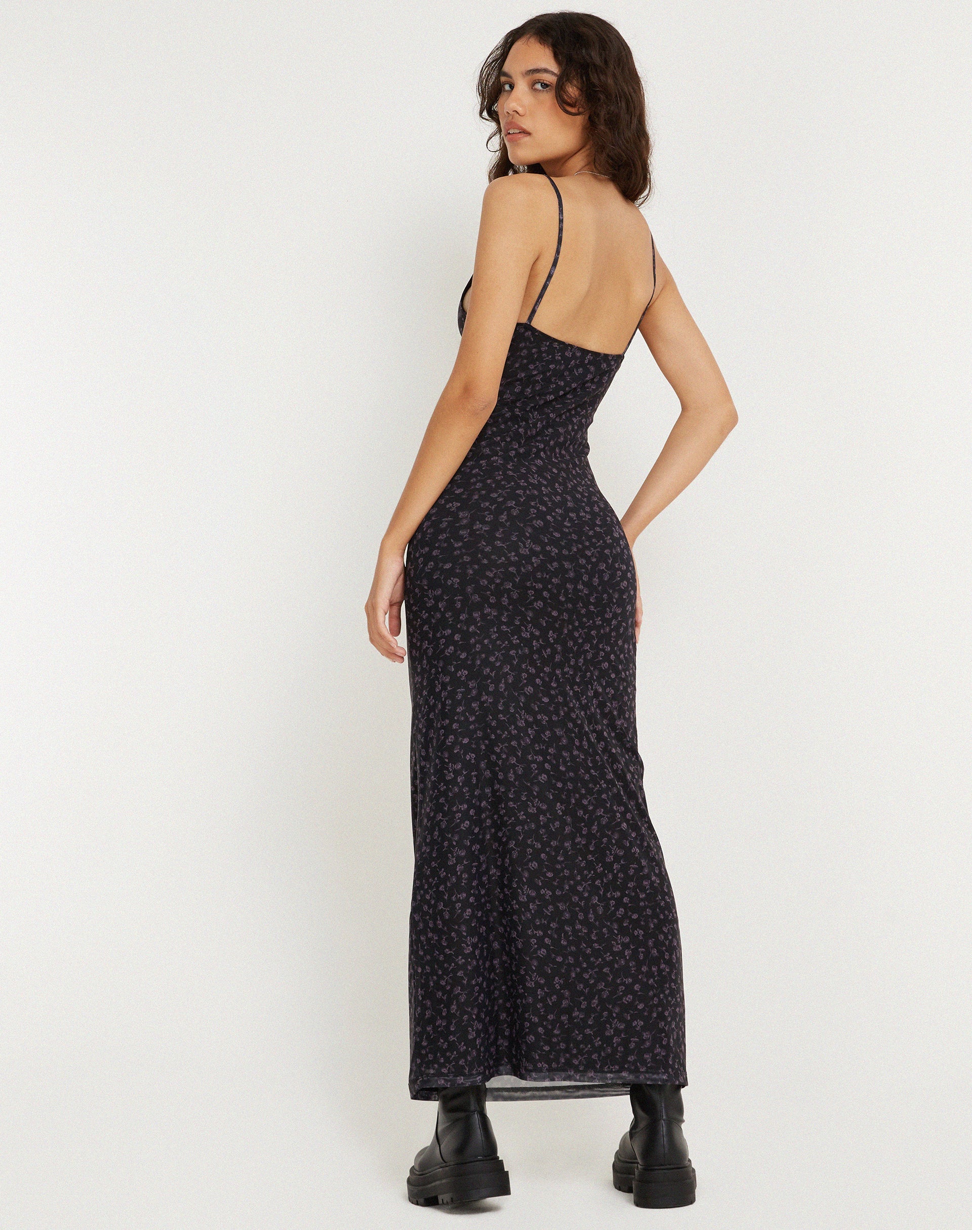 immagine di Norila Maxi Dress in Dark Ditsy Rose Nero
