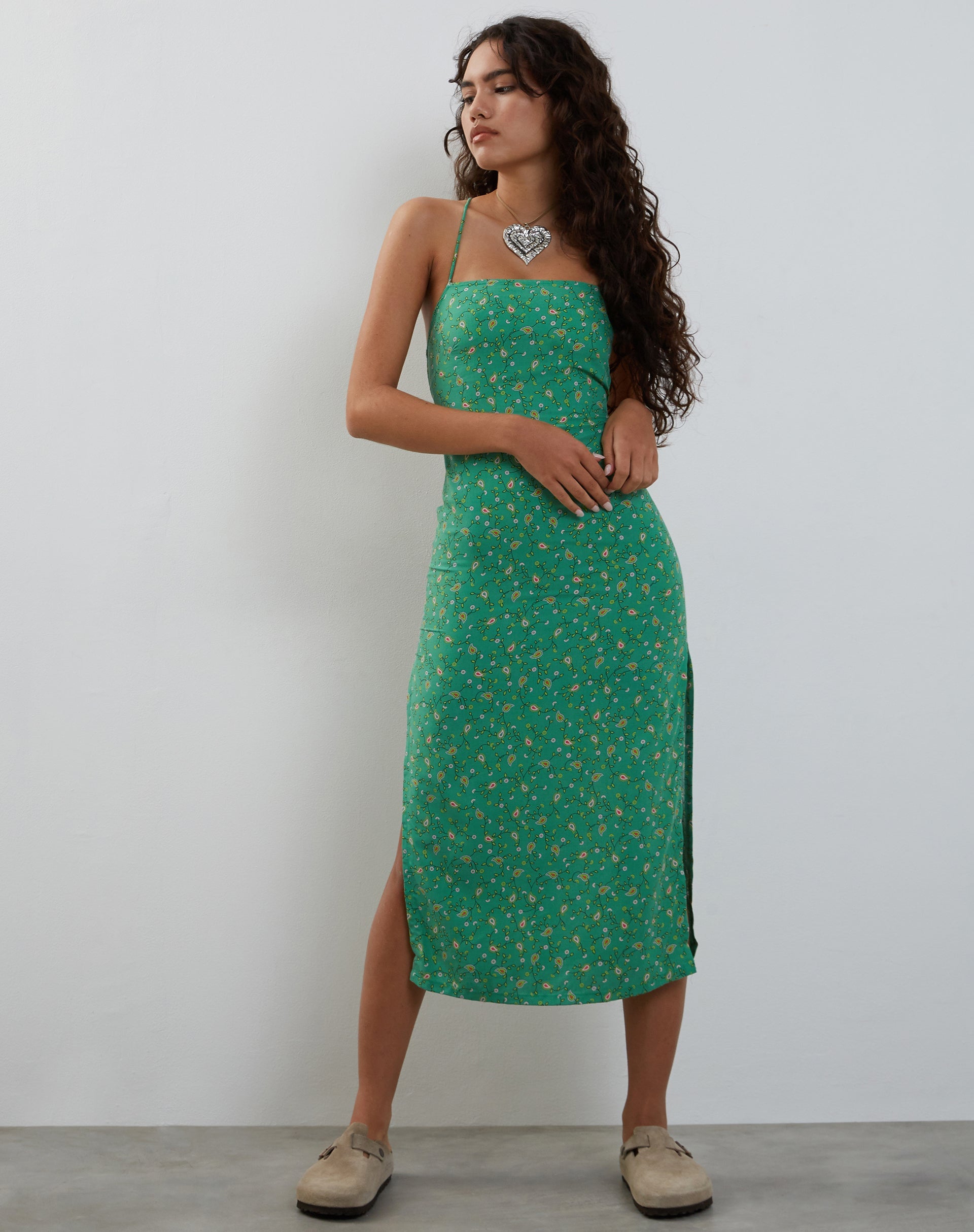 Immagine di Nosita Midi Dress in Paisley Fun Green