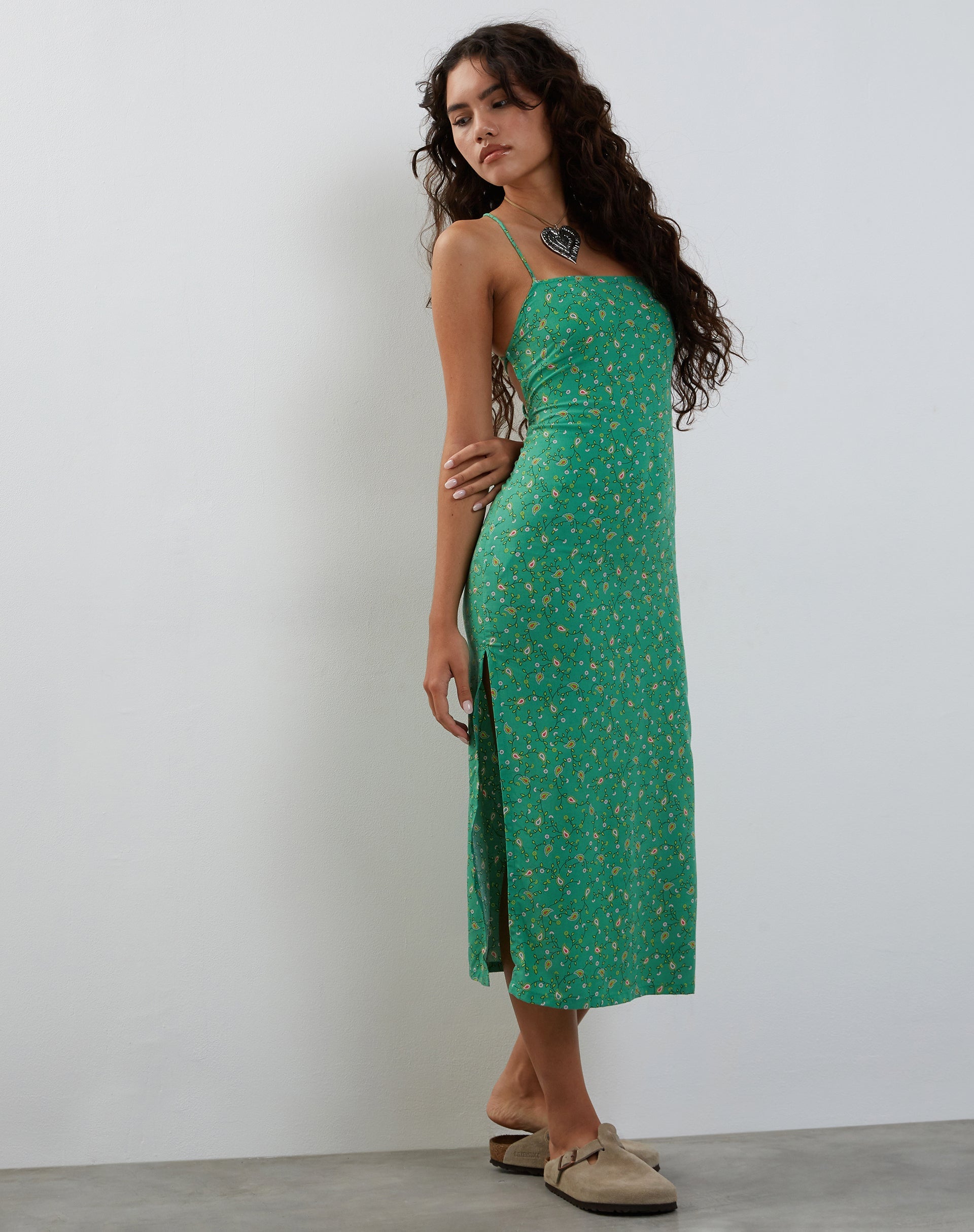 Immagine di Nosita Midi Dress in Paisley Fun Green