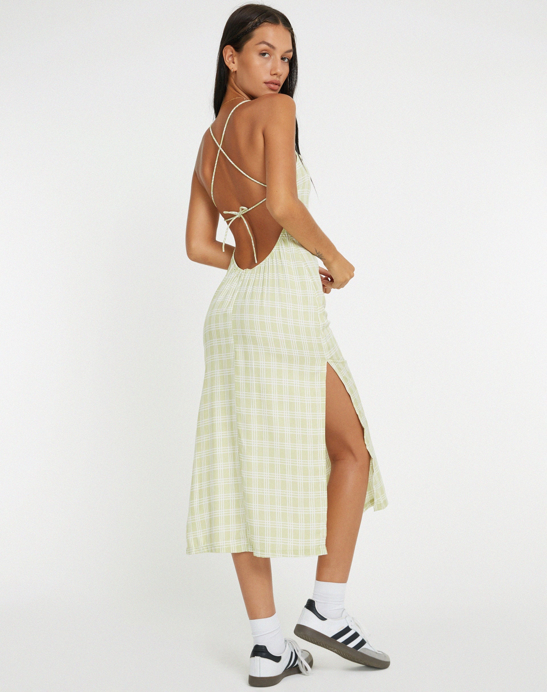 immagine di Nosita Midi Dress in salvia check