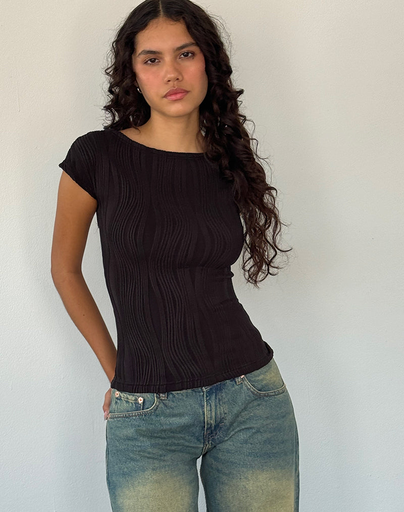 Top Nova in nero stropicciato