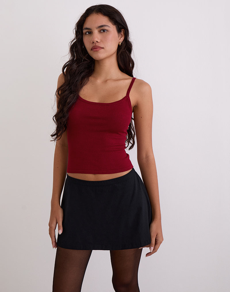 Immagine di Ziva Knit Cami Vest Top in Borgogna