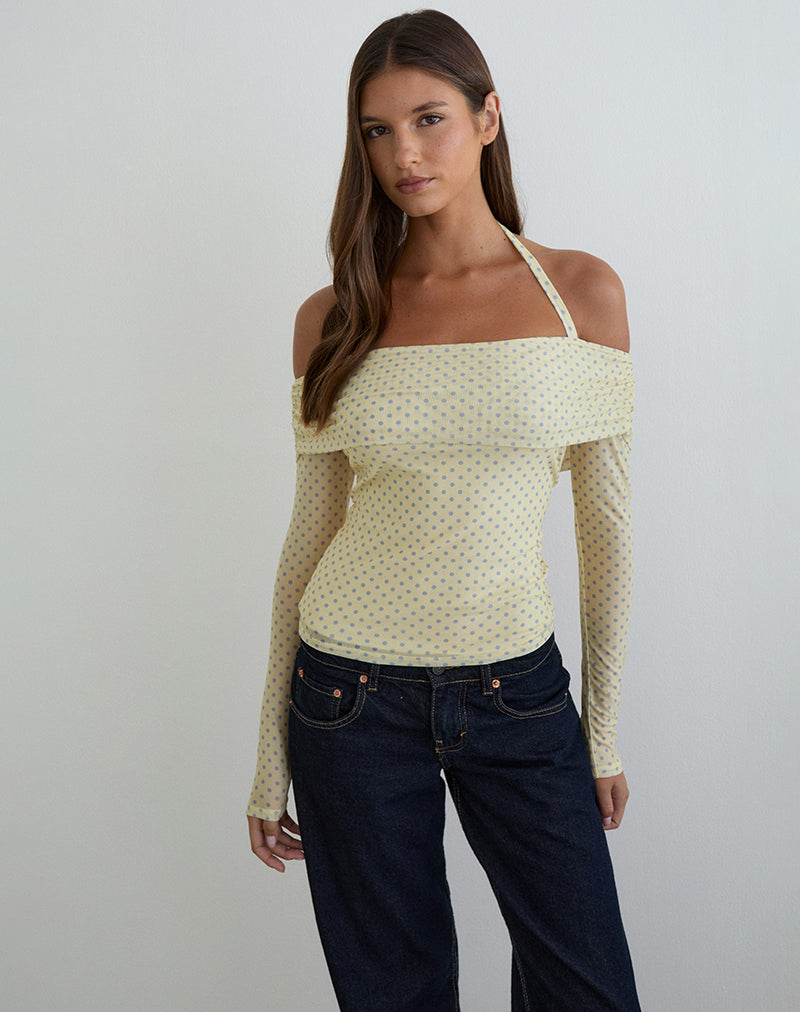 Immagine del top con scollo all'americana Nunik in giallo con pois grigi compatti
