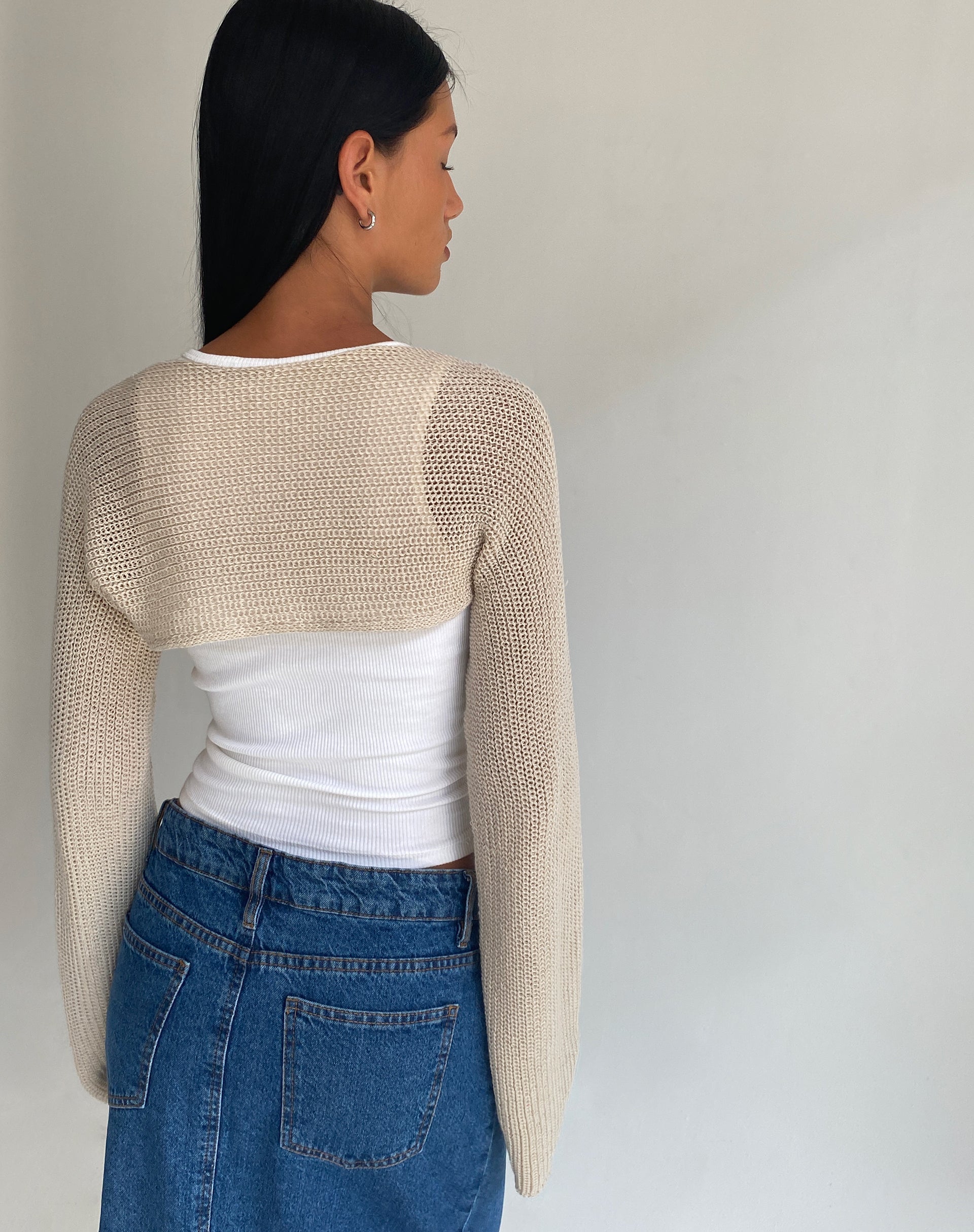 Immagine di Nobila Shrug Top in Natural