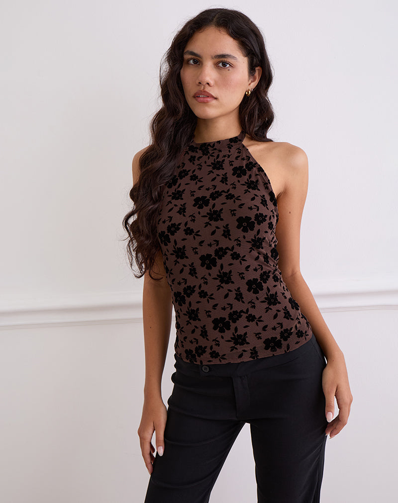 Top Olivera in marrone con fiori da giardino