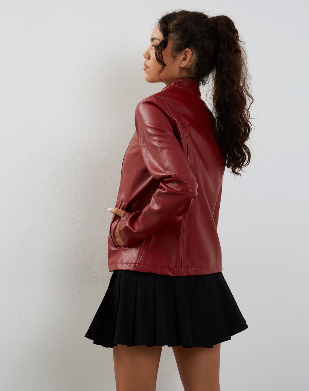 Giacca Olivia in PU rosso sangue