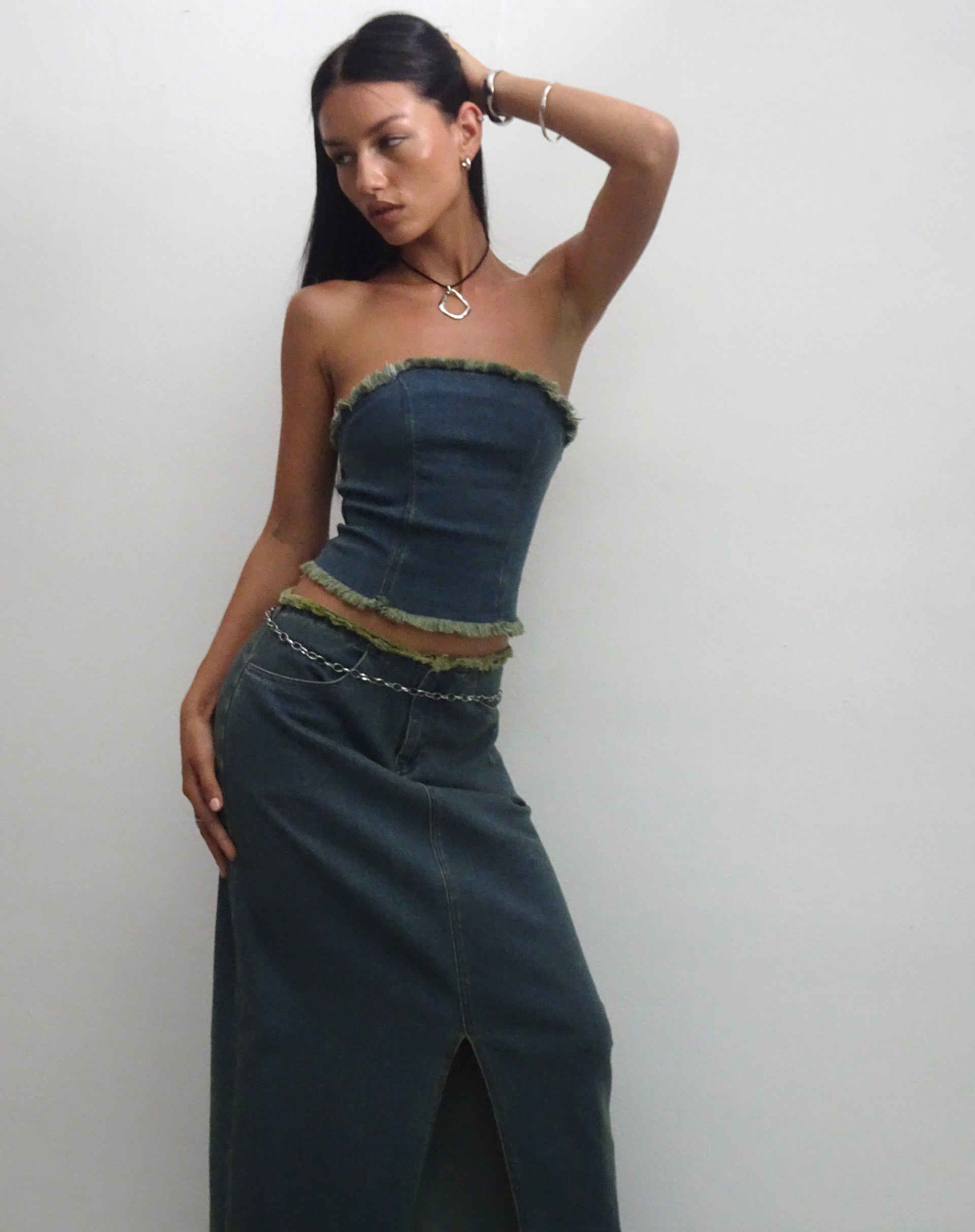 Immagine di Omas Denim Bandeau Top in marrone blu lavaggio acido