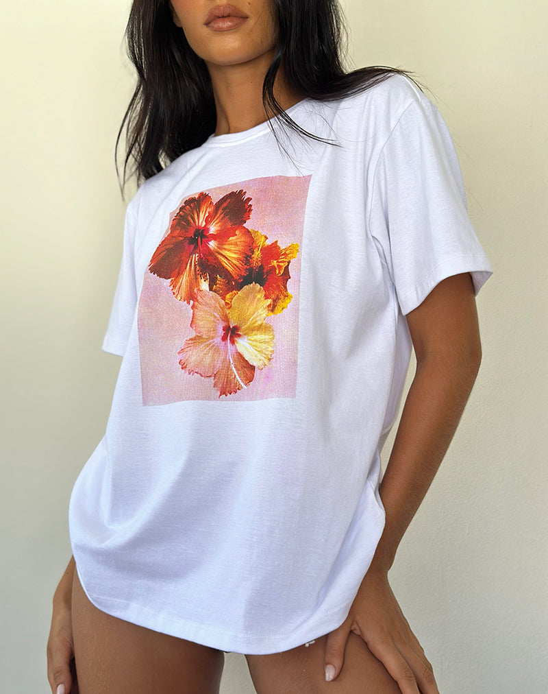 Immagine della t-shirt basic oversize in bianco Hibiscus
