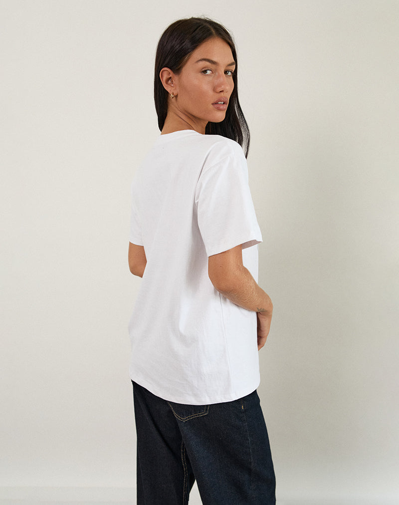 Immagine della t-shirt oversize Basic in bianco con stampa Capricorn Motel Pet