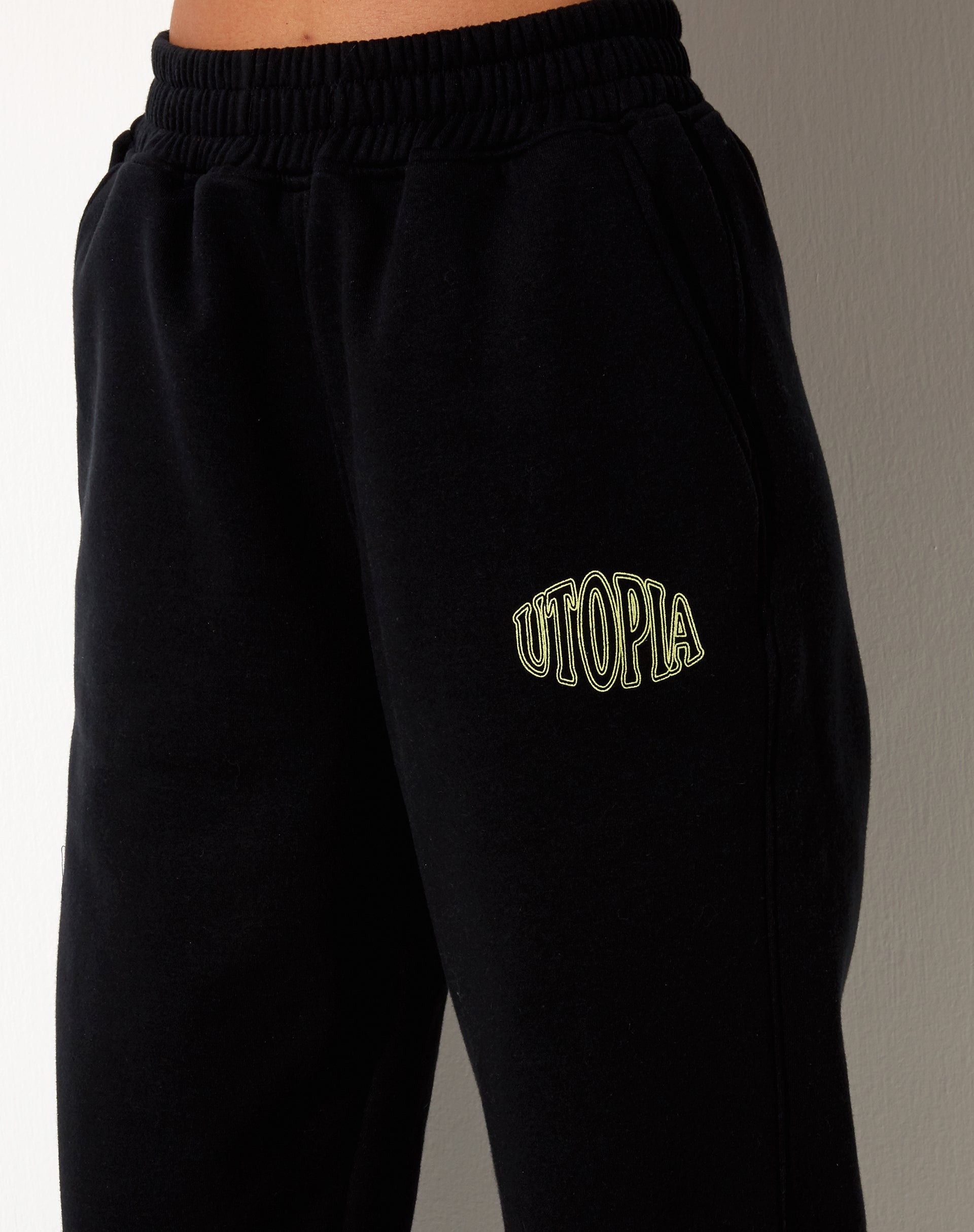 Immagine di Roider Jogger in nero Utopia