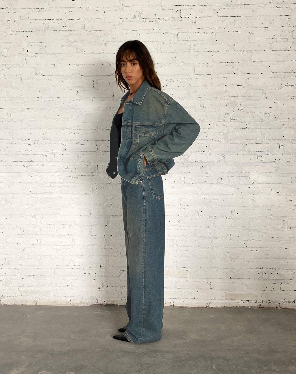Giacca di jeans oversize in marrone blu acido