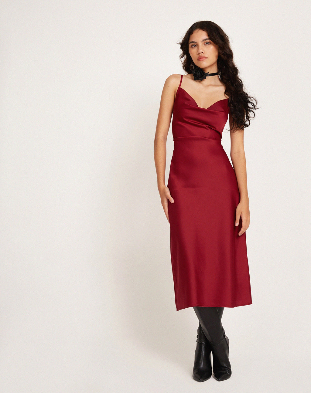 Abito Palasha Midi in raso rosso