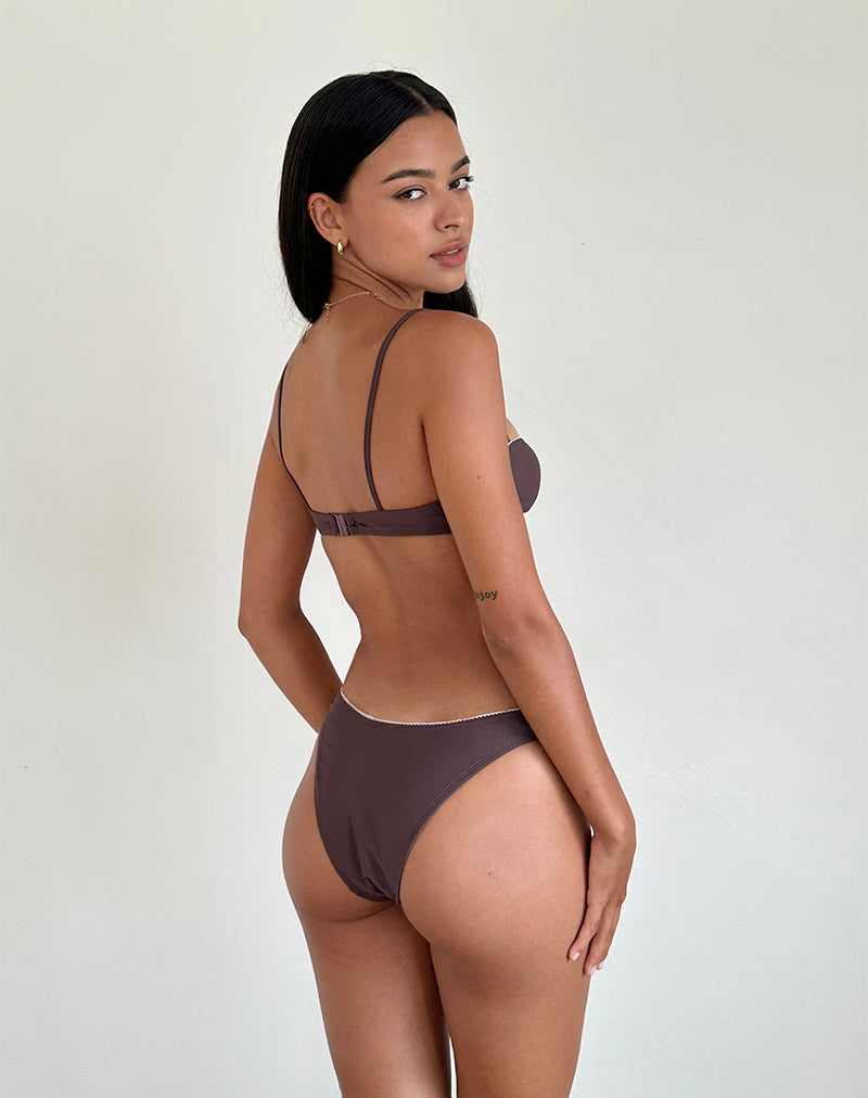 Immagine di Pali Bikini Top in Coffee con rifiniture in picot
