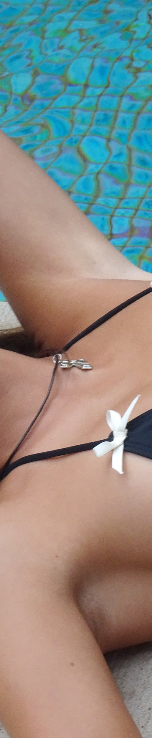 Immagine di Pami Bikini Top nero con fiocco avorio