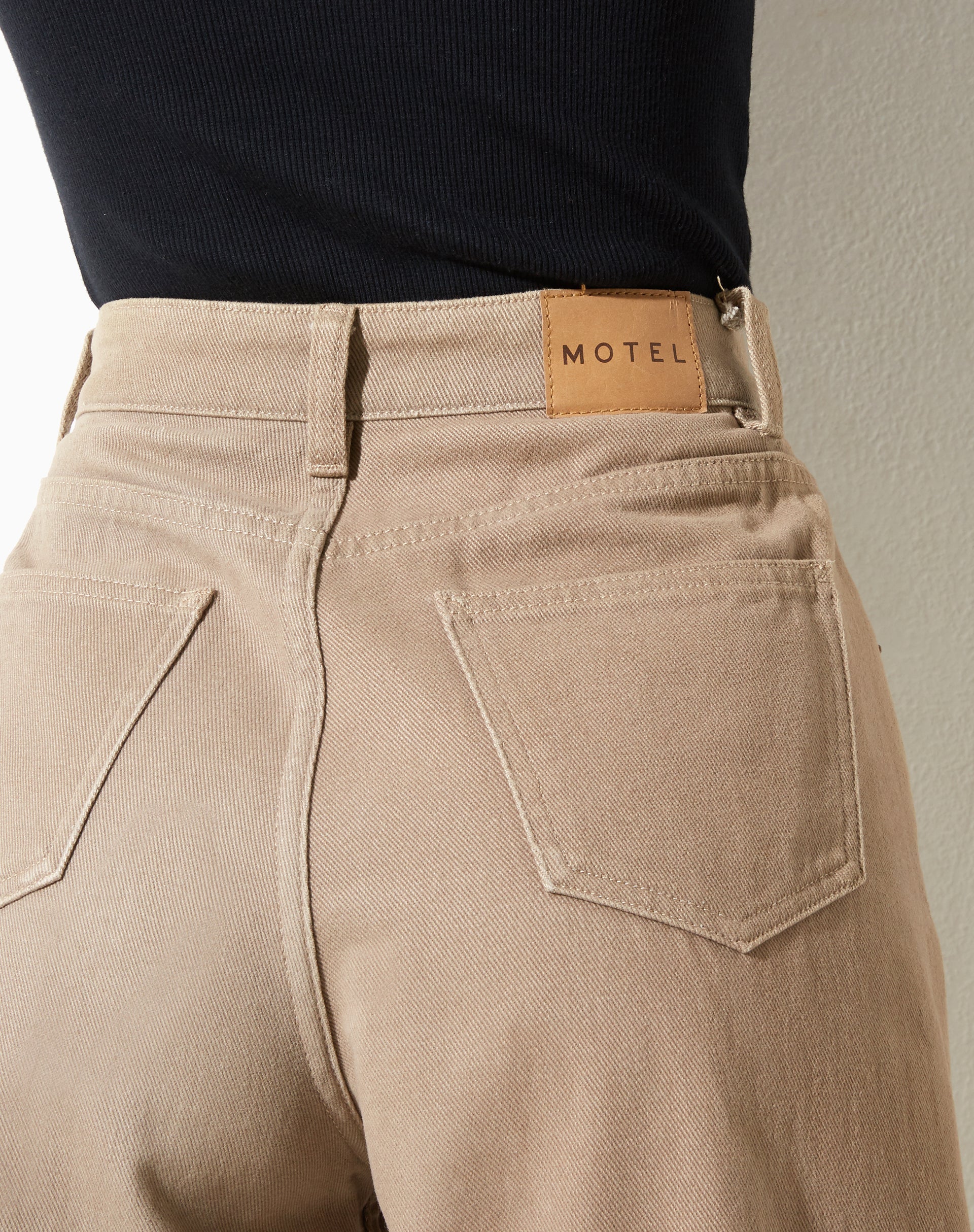 Immagine di Parallel Jeans in Burnt Olive