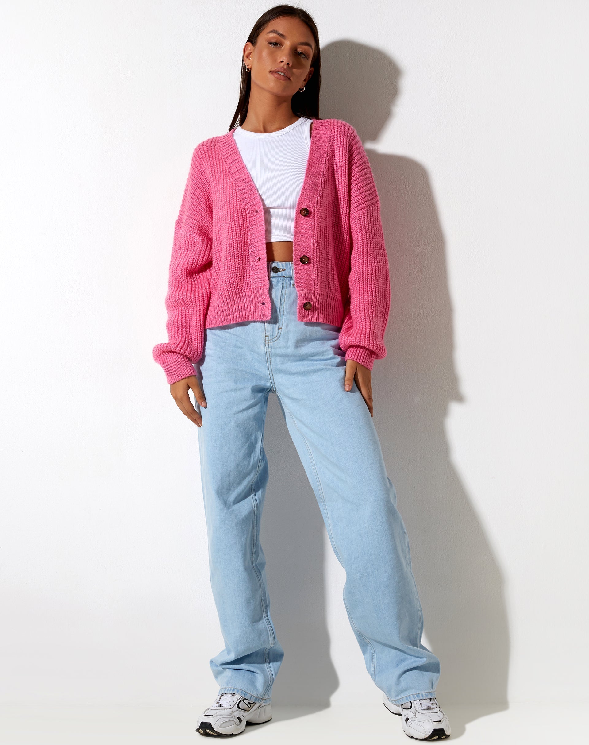 Immagine dei jeans Parallel con lavaggio super chiaro