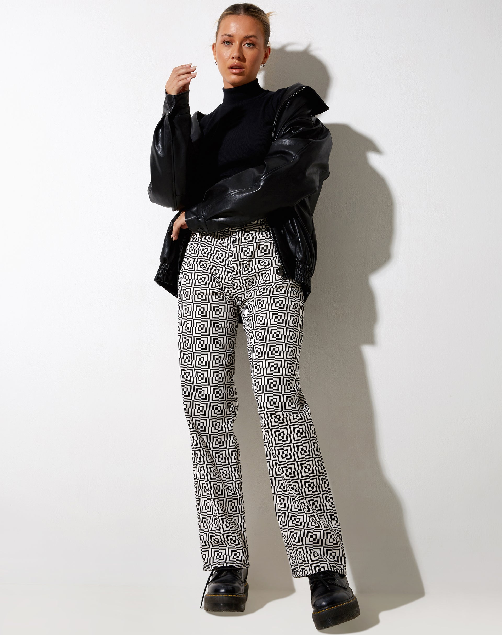 Immagine di Parallel Jeans in Optic Square Bianco e Nero