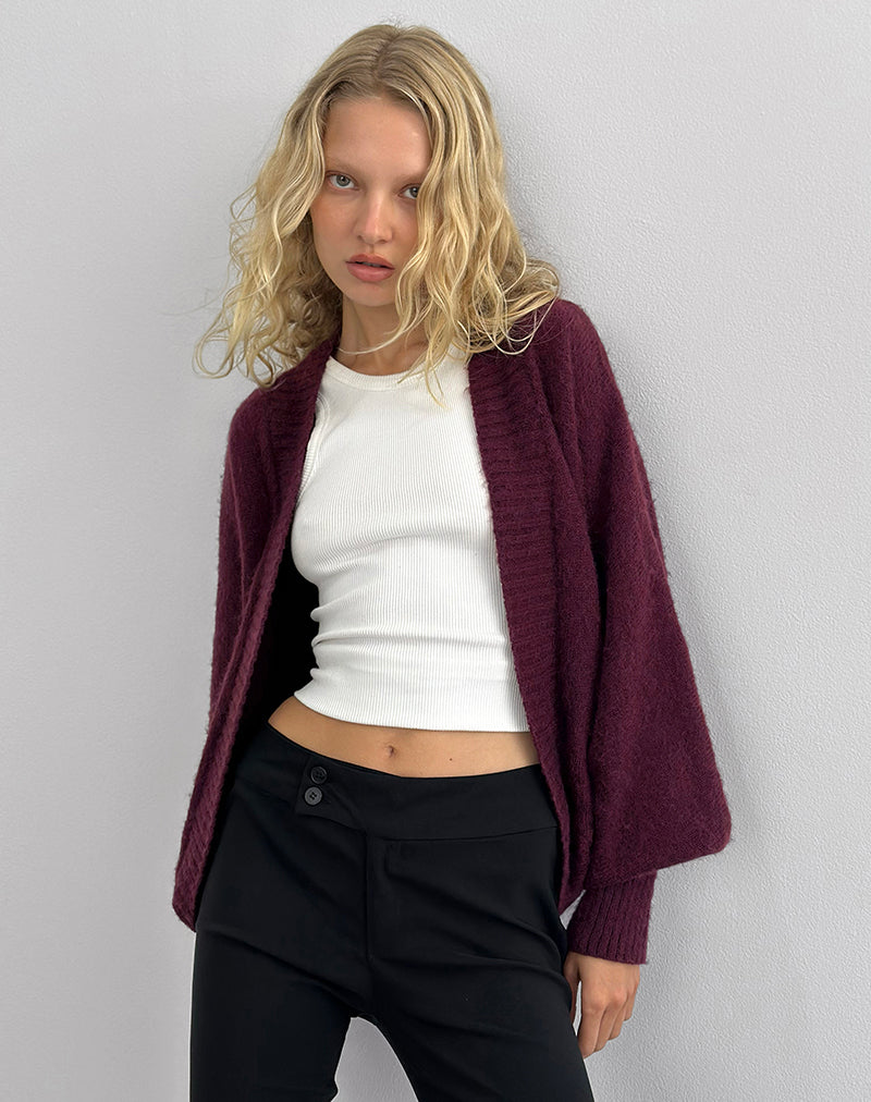 Immagine del cardigan Pasha Shrug in ciliegio scuro