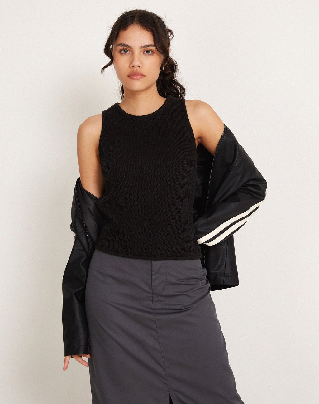 Gilet in maglia Phindi in nero