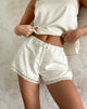 Immagine di Deba Micro Shorts in raso avorio