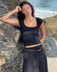 Immagine di Gianina Crop Top in nero all'uncinetto strutturato