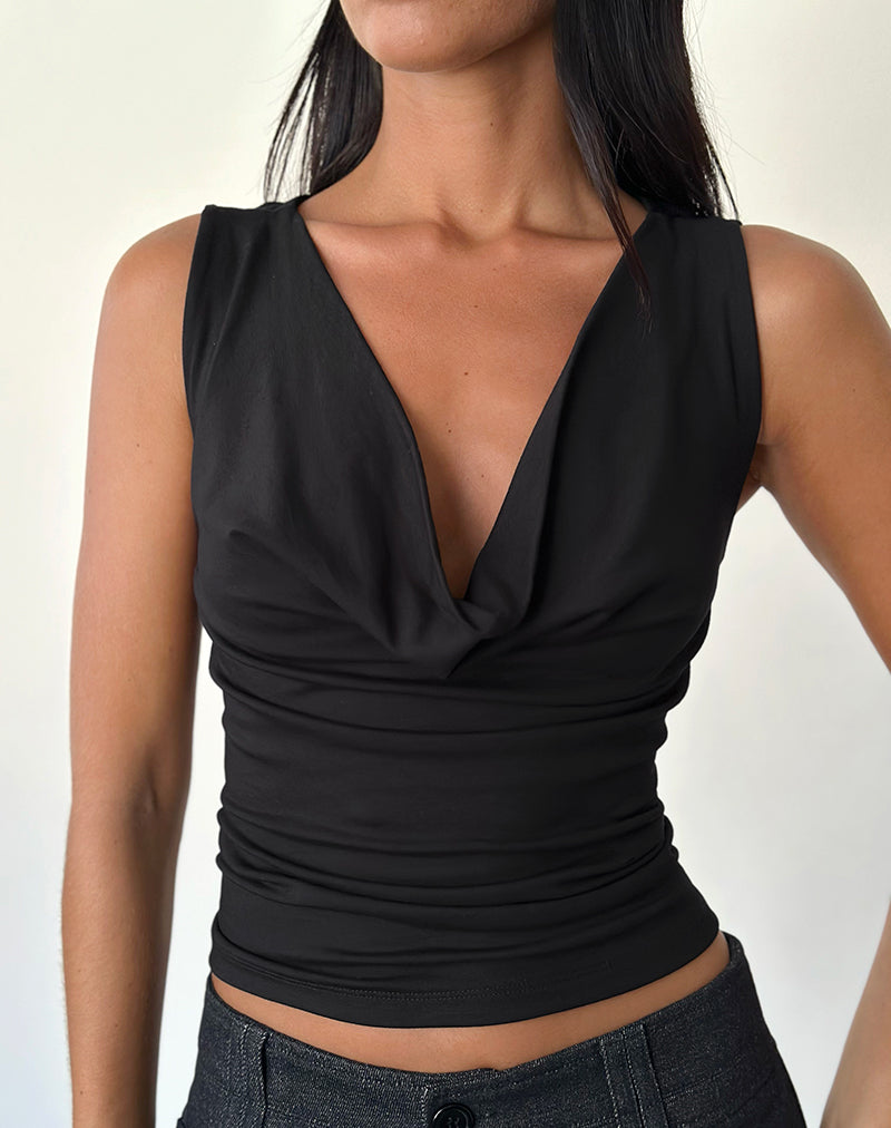 Immagine di Reni Top con scollo a cappuccio in jersey di rayon nero