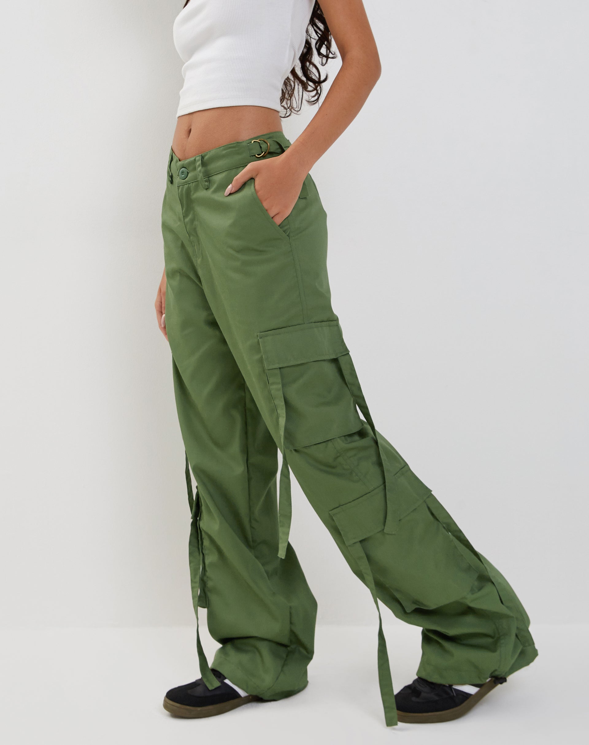 immagine di Edgar Pantalone Cargo a gamba larga in verde militare