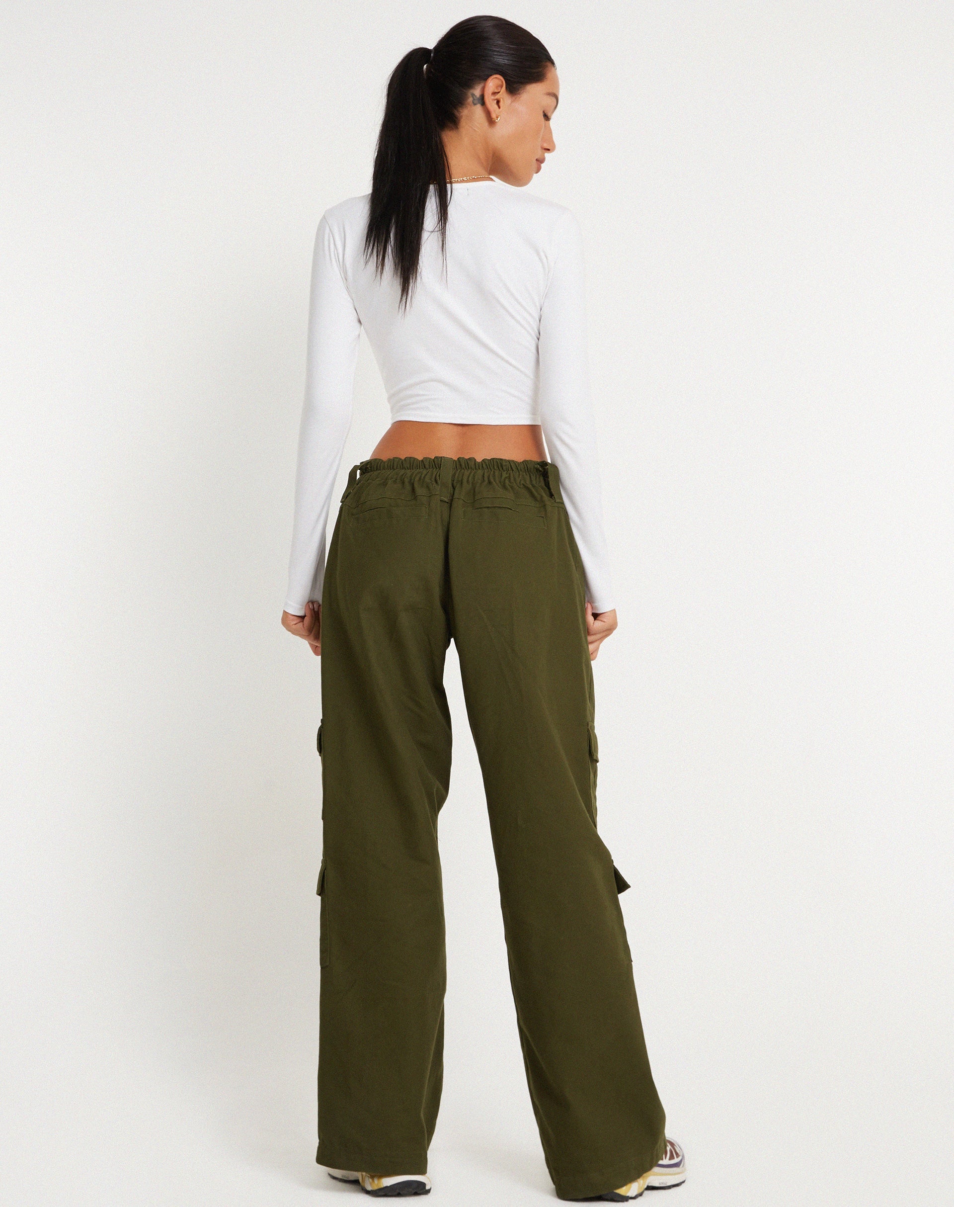 immagine di Hansa Cargo Trouser in Panama Dark Olive