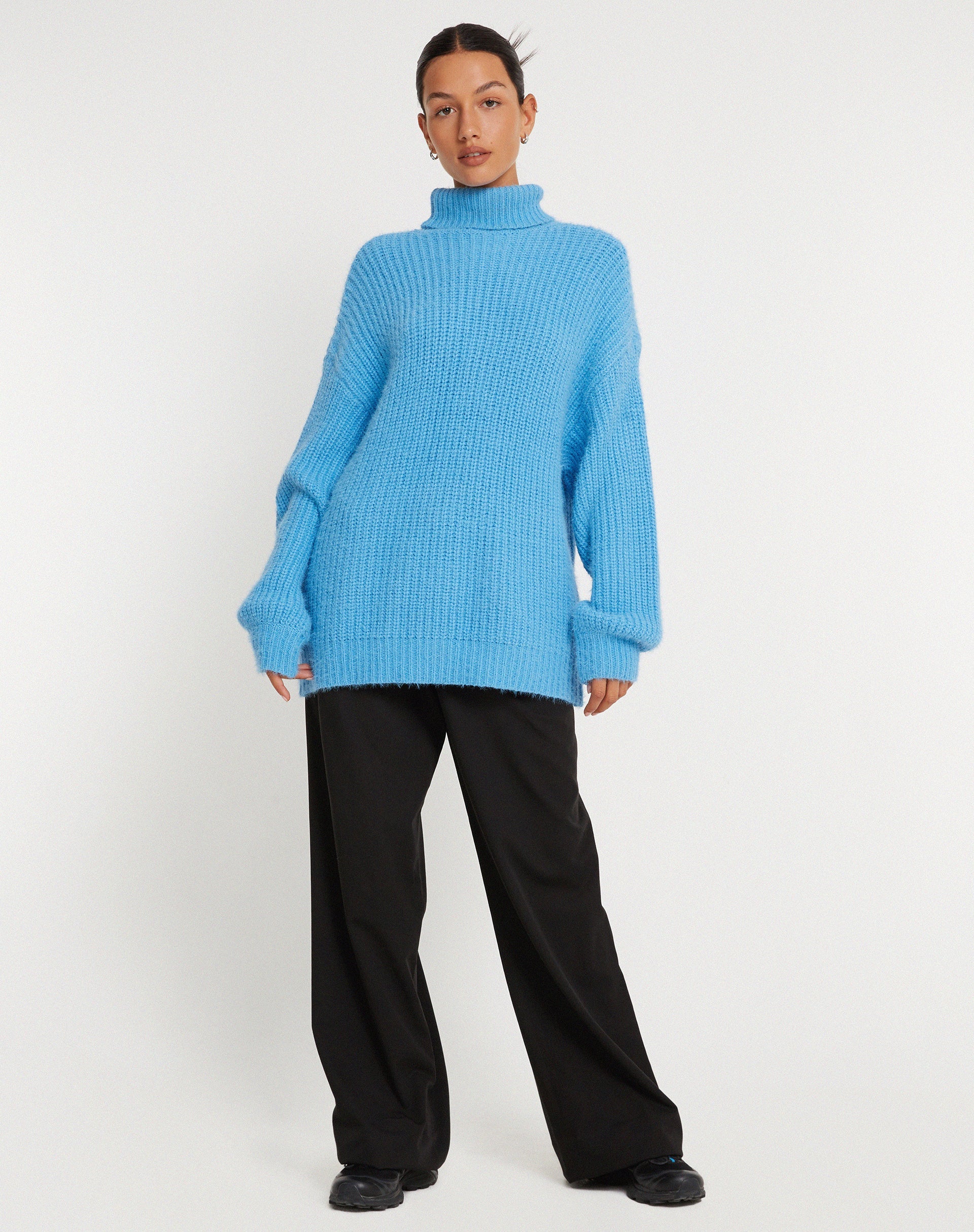 immagine di Mada Jumper in maglia blu