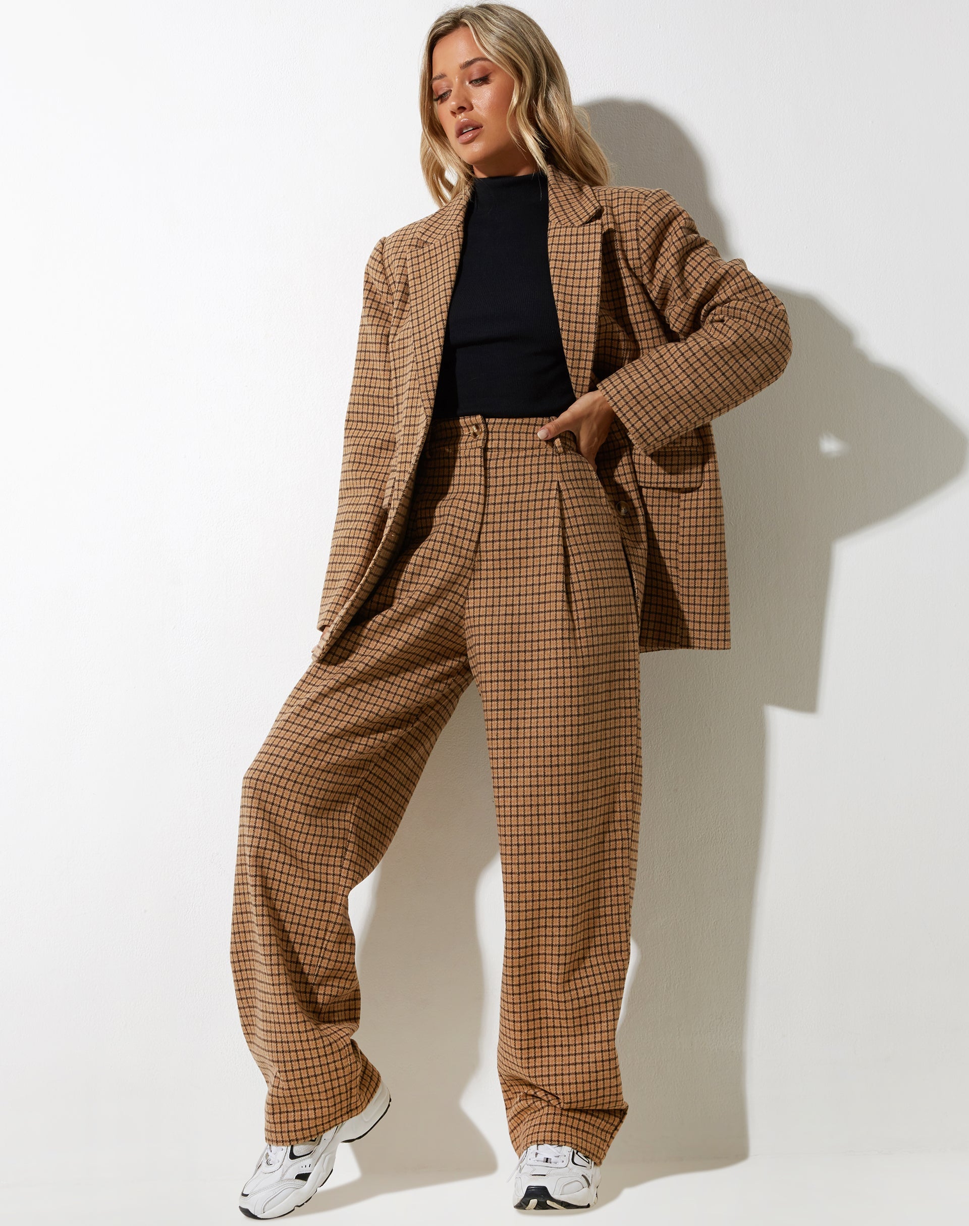 immagine di Maiwa Blazer in lana marrone