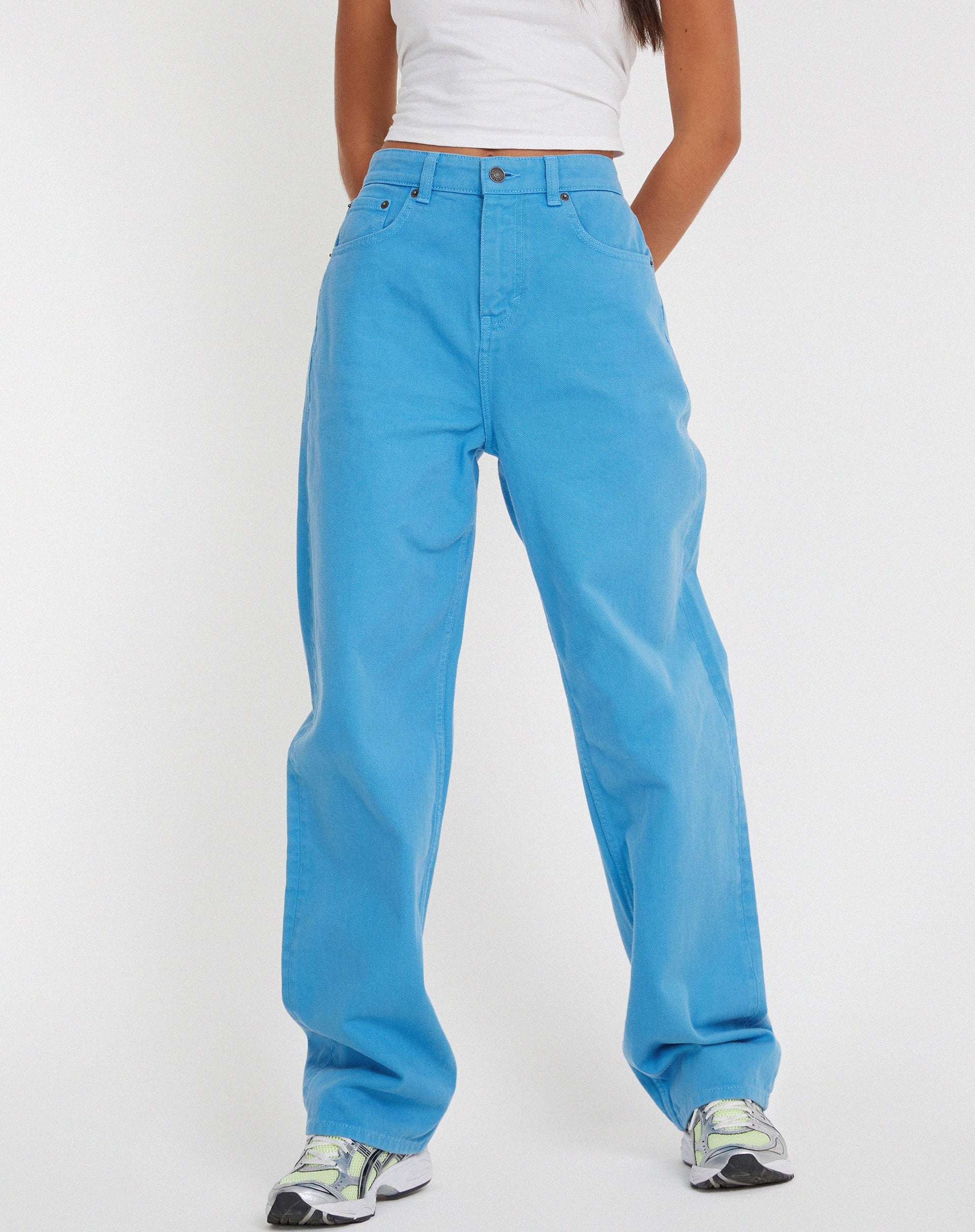 immagine dei jeans Parallel in blu azzurro