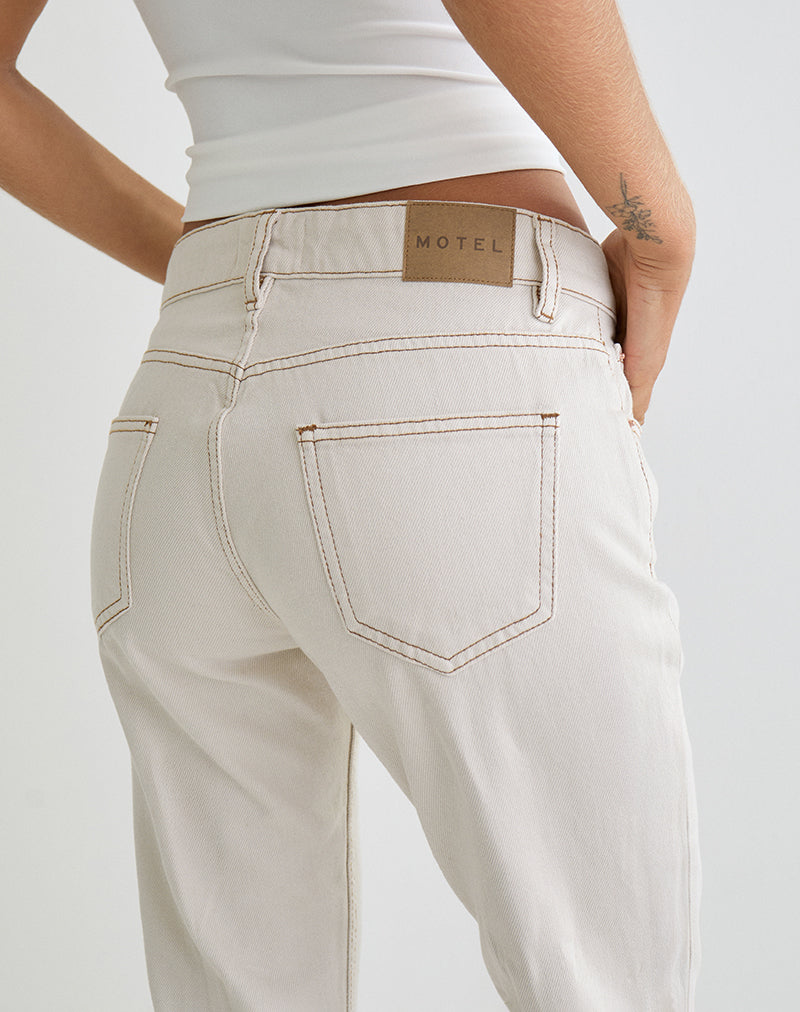 Immagine di Rigid Jeans Flare a vita bassa in bianco sporco