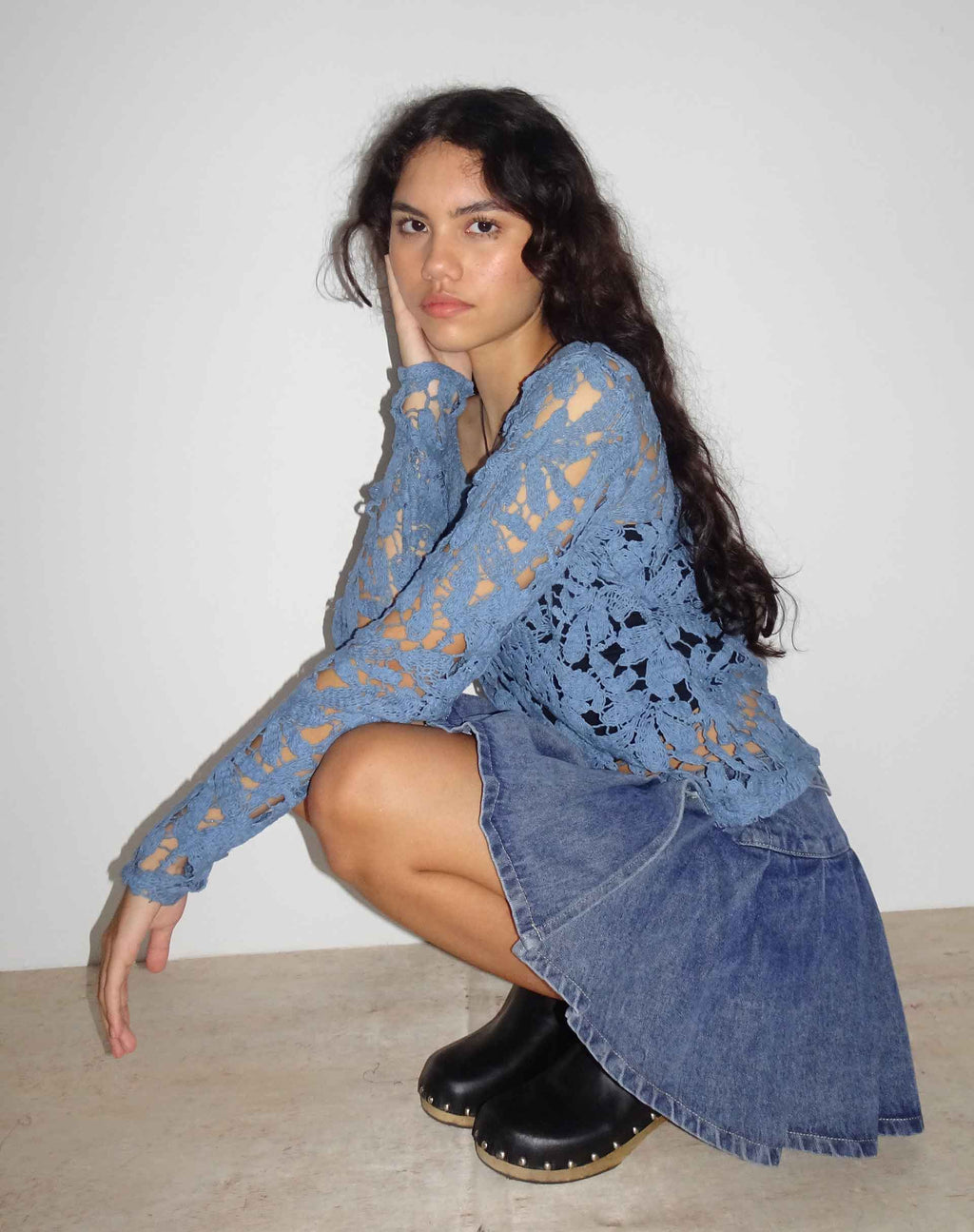Ripu - Top a maniche lunghe con motivo floreale all'uncinetto - Blu notte