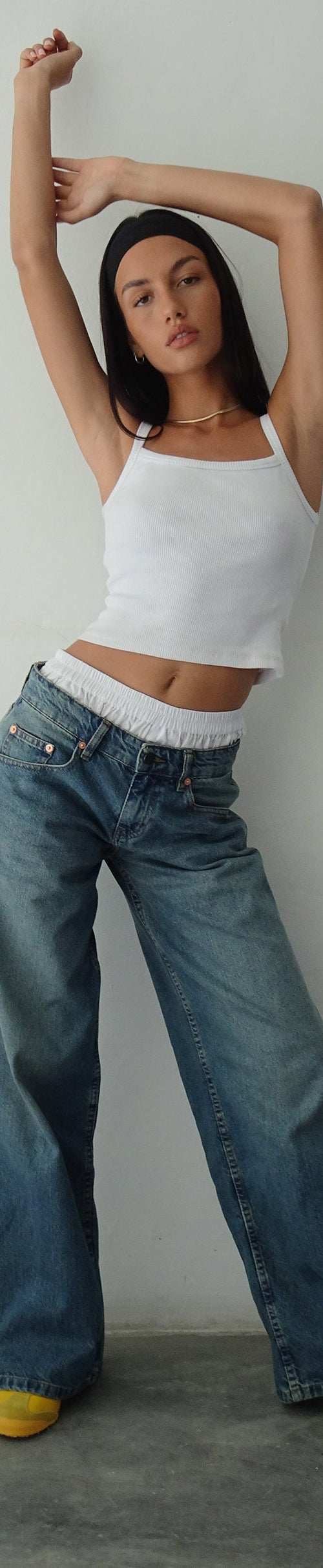 immagine di Jeans Roomy Extra Wide a vita bassa in blu vintage verde